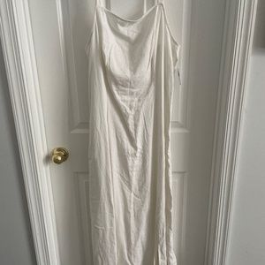 White Old Navy Maxi Dress
